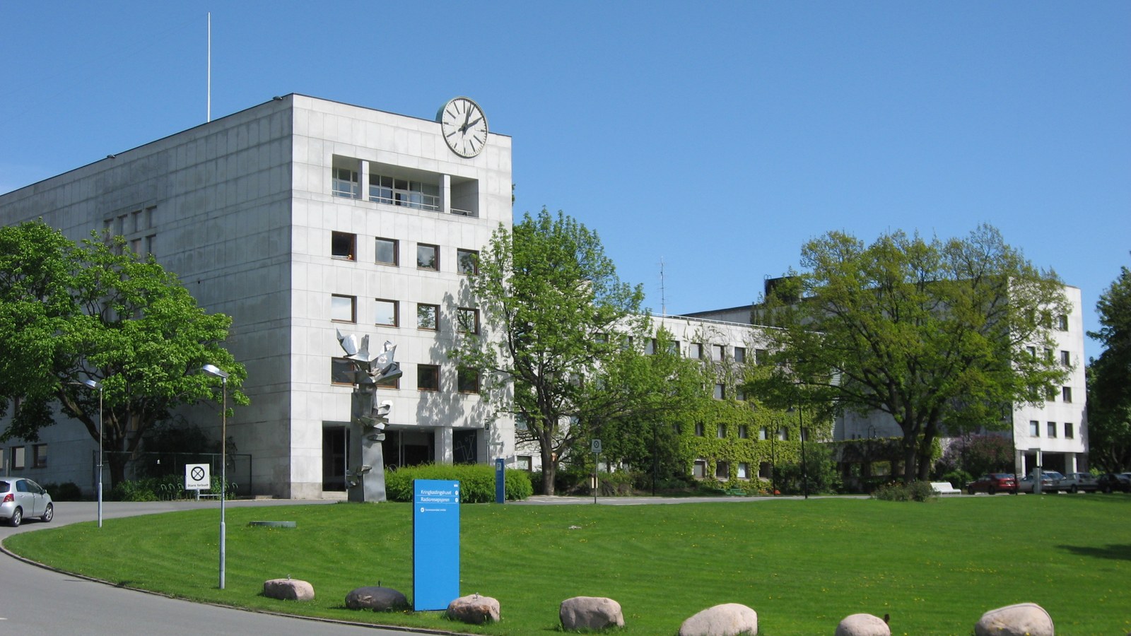 NRK, 18 oct. 251.299.209 coroane pentru NRC.