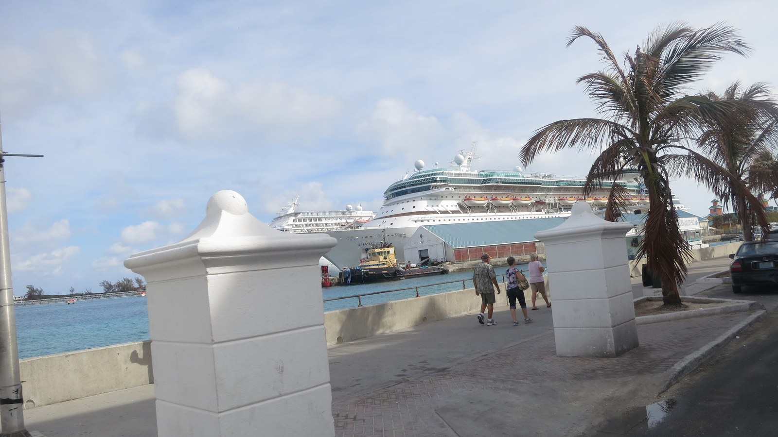 In Nassau the monarch addresses historic injustices, without a formal apology or reparations.