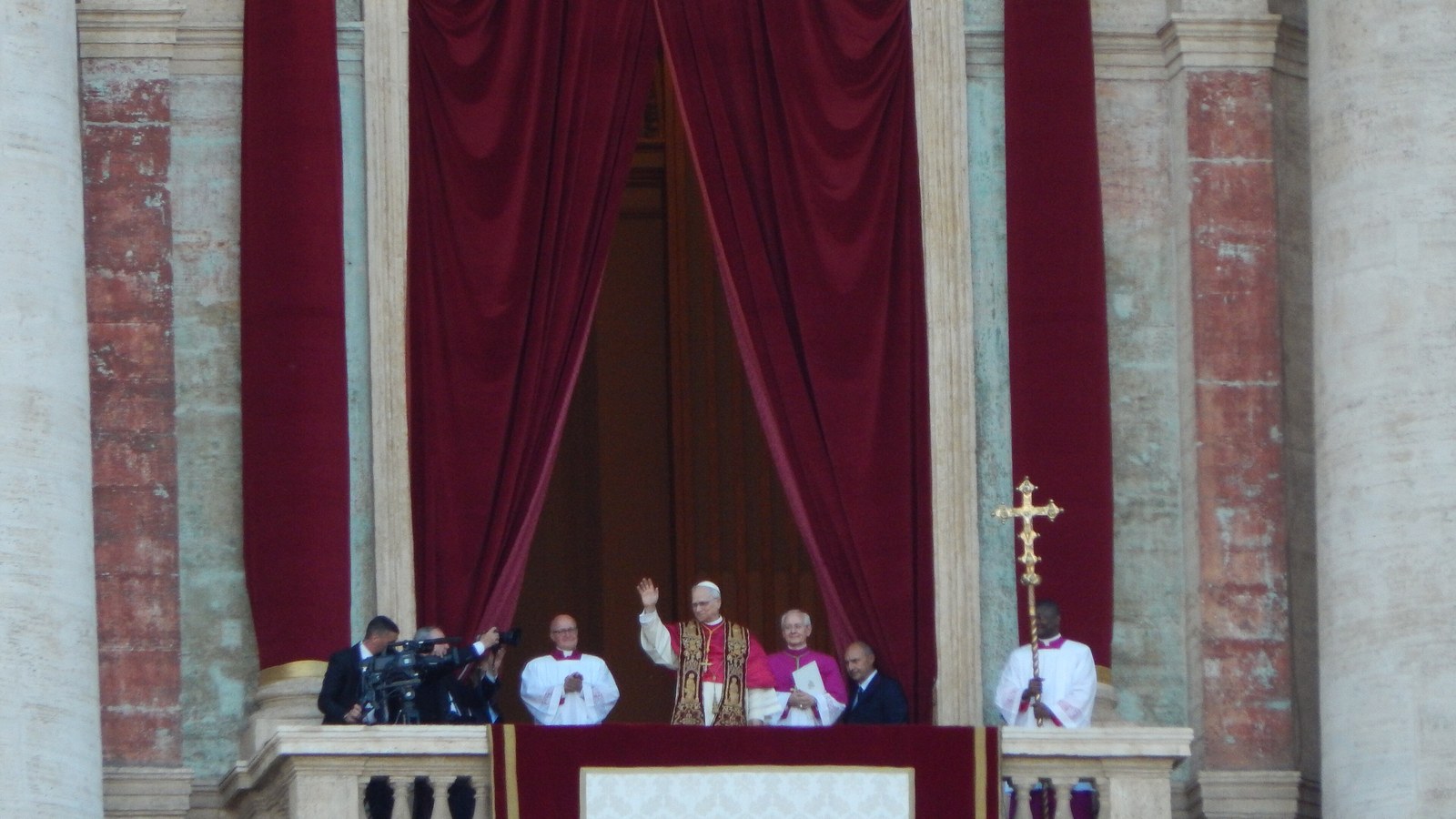 Buletin prin corespondență în Illinois; Vatican: drept și datorie civică; midterms pe 3 noiembrie.