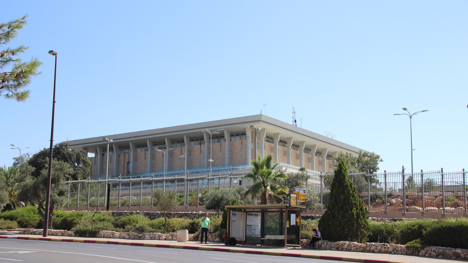 Likud vs partidele arabe (19 mandate); Shin Bet anchetează; Eisenkot: campanie orchestrată.
