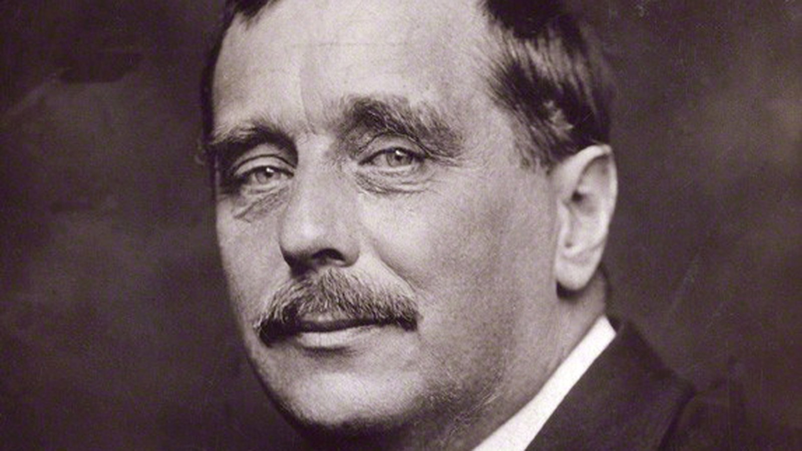 Born in Bromley on 21 September 1866, Wells published The Time Machine in 1895 and died in London in 1946.
