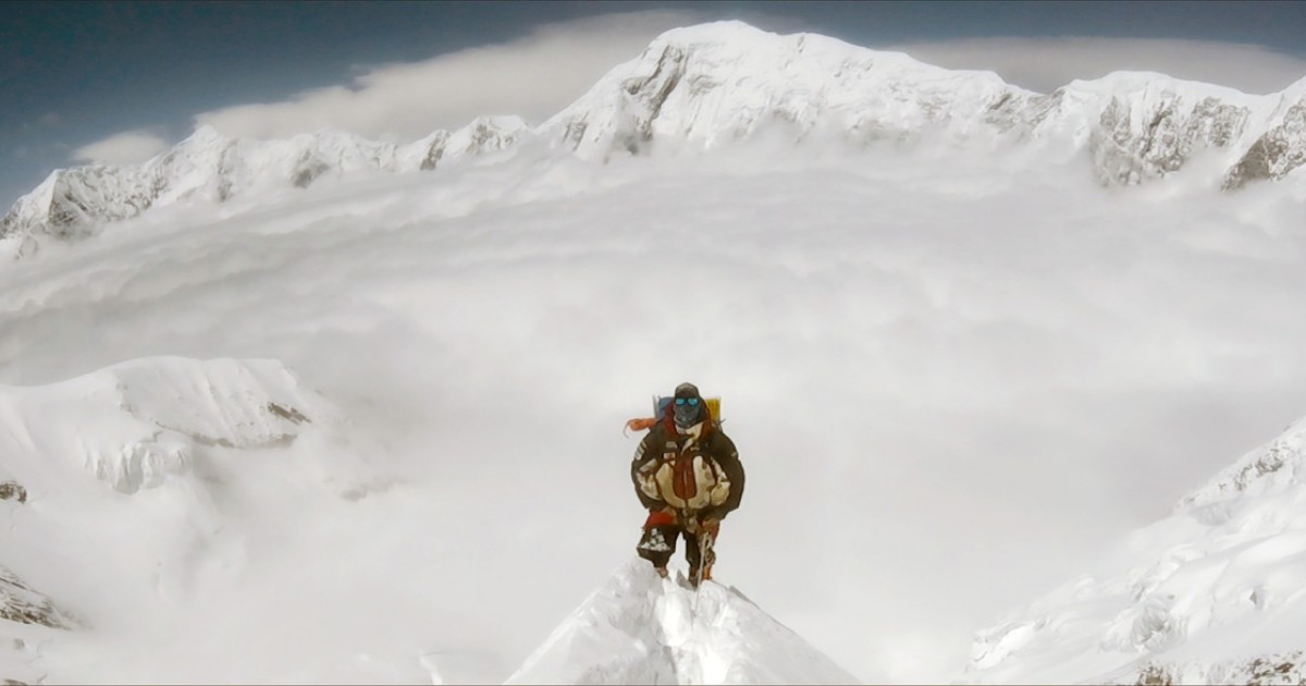 Cine a fost Nirmal Purja, temerarul nepalez considerat cel mai mare alpinist al generației sale, mort într-o avalanșă pe Broad Peak
