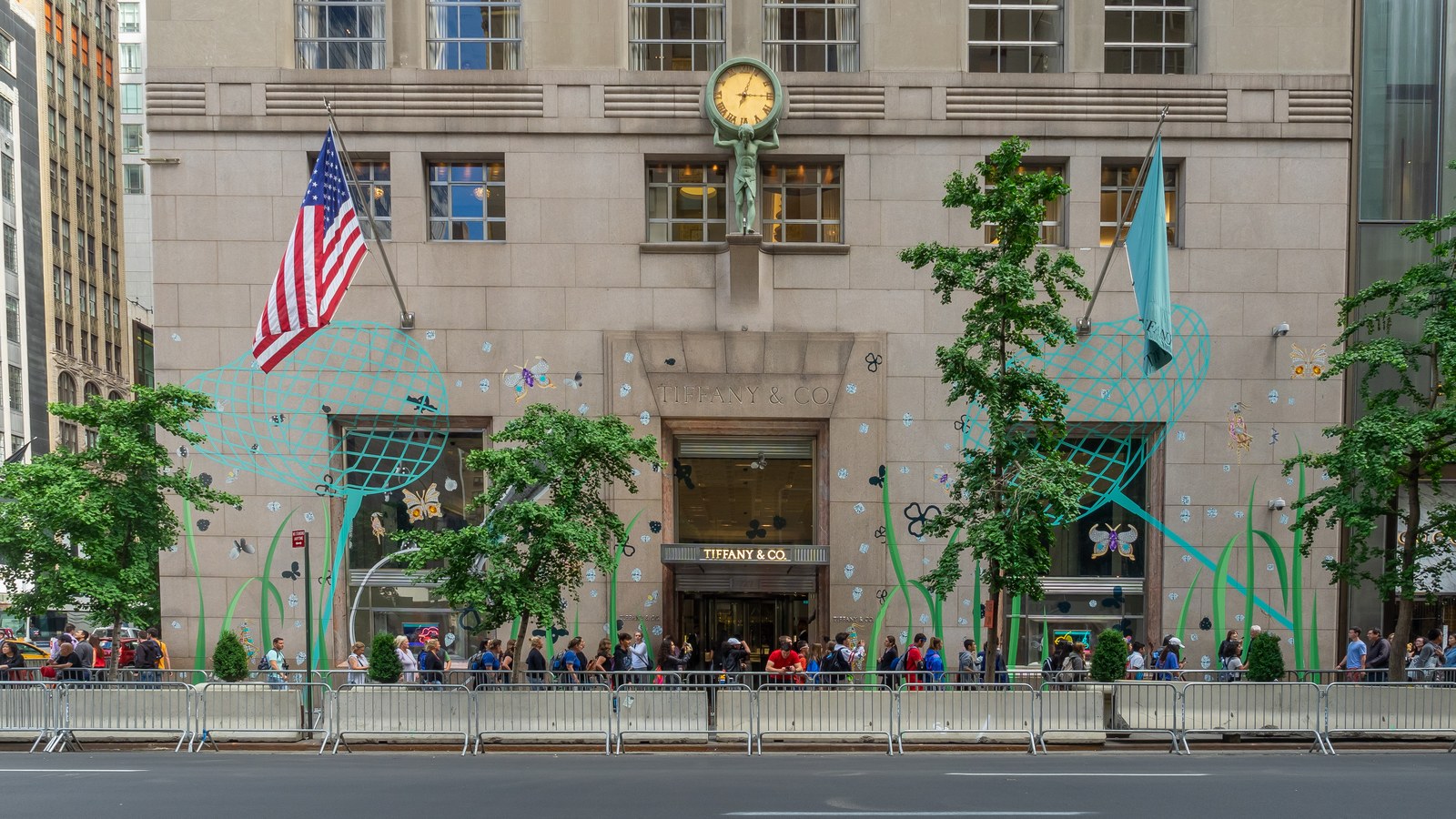 Façade of the Tiffany & Co. flagship on Fifth Avenue, New York, contemporary photograph