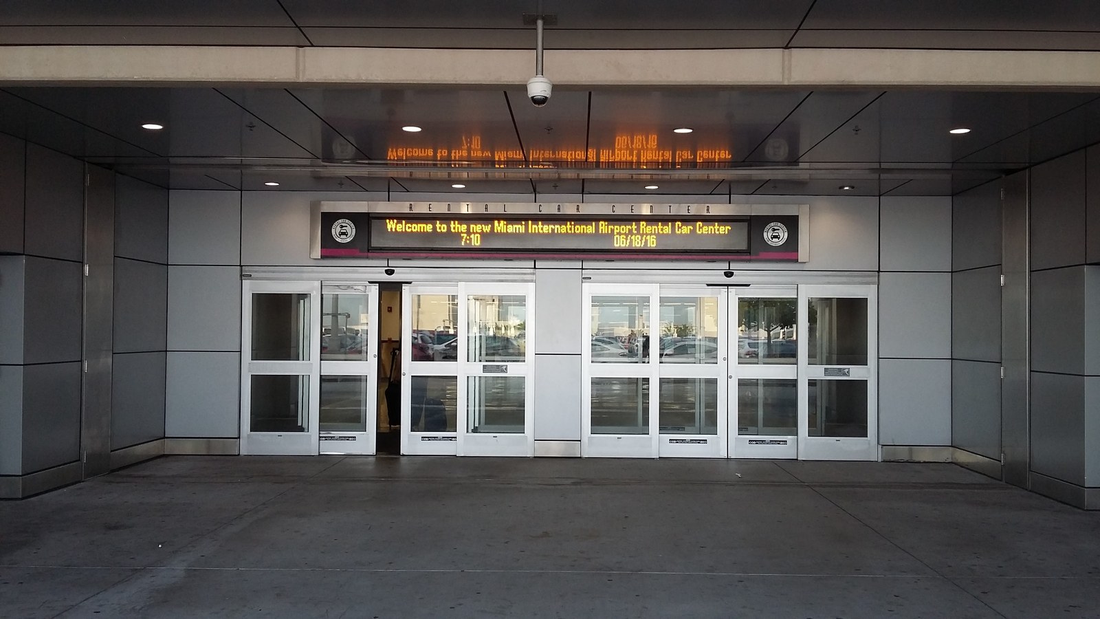 Autonom’s third operational-leasing buy; Competition Council approval pending.