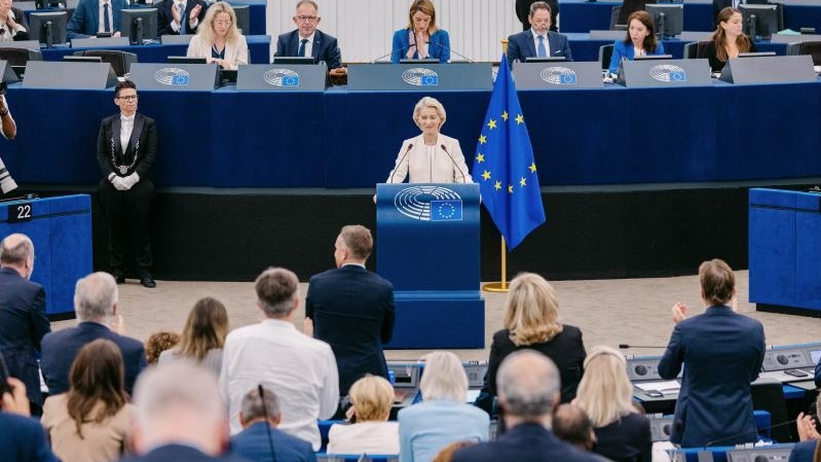 Ursula von der Leyen announcing the Middle Corridor project in the 2026 State of the Union address