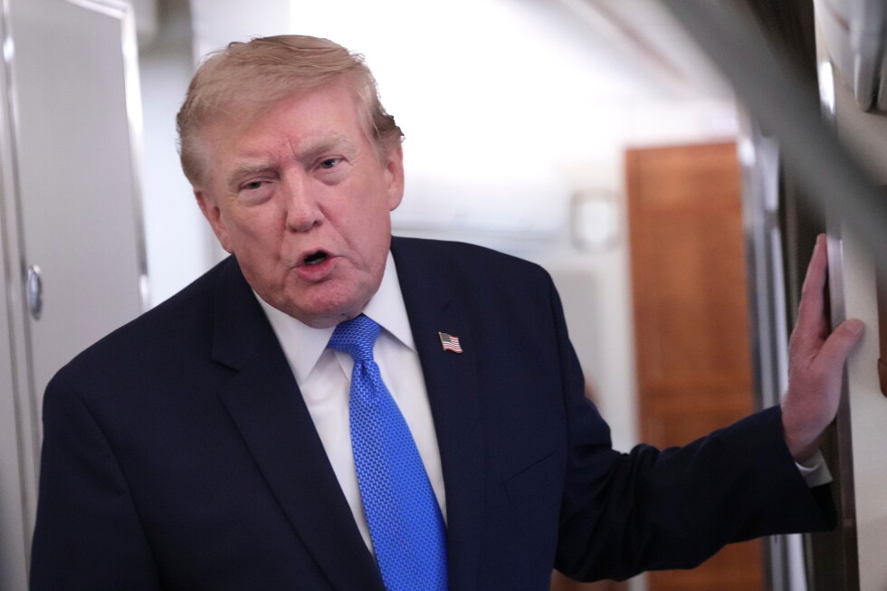 Trump Announces Delay of Iran Strikes at Gulf Leaders' Insistence