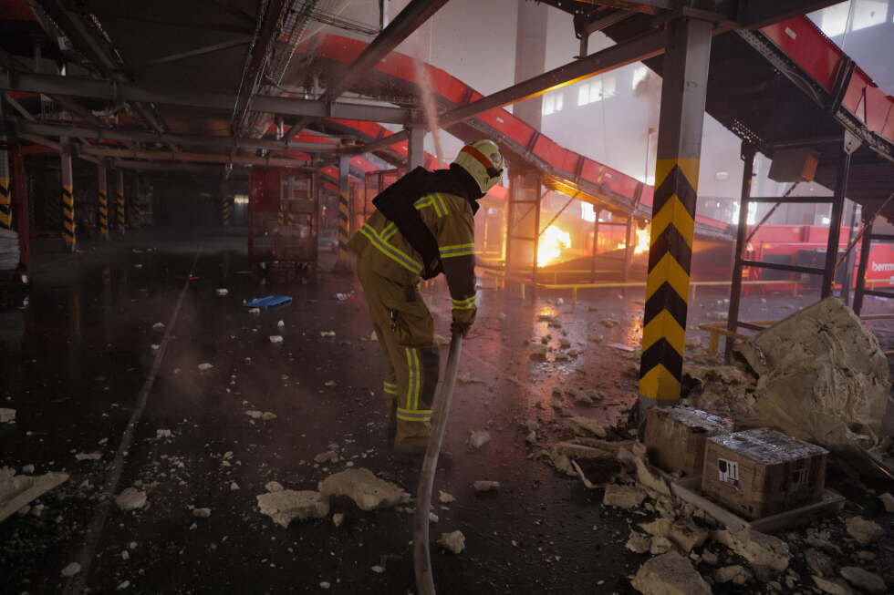 Ukrainian Drones Strike Nova Poshta Warehouse in Russia, Causing Fire
