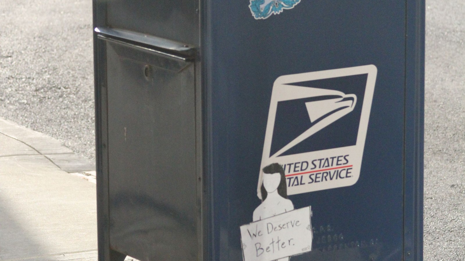 A USPS collection box; not a ballot-sorting centre