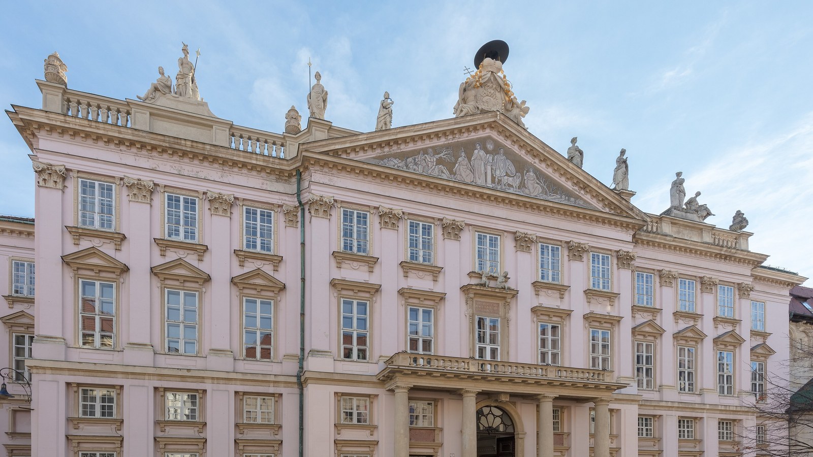 Palatul primatului din Bratislava, sala unde s-a semnat Pacea de la Pressburg