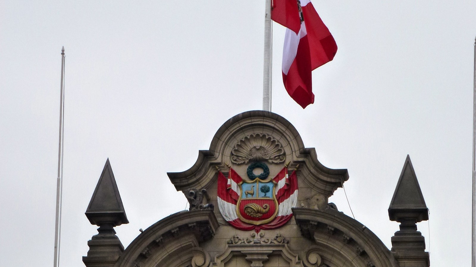 Acordul de liber schimb dintre Canada și Republica Peru a fost semnat la Lima, pe 29 mai 2008, la Palatul de Guvern, de…