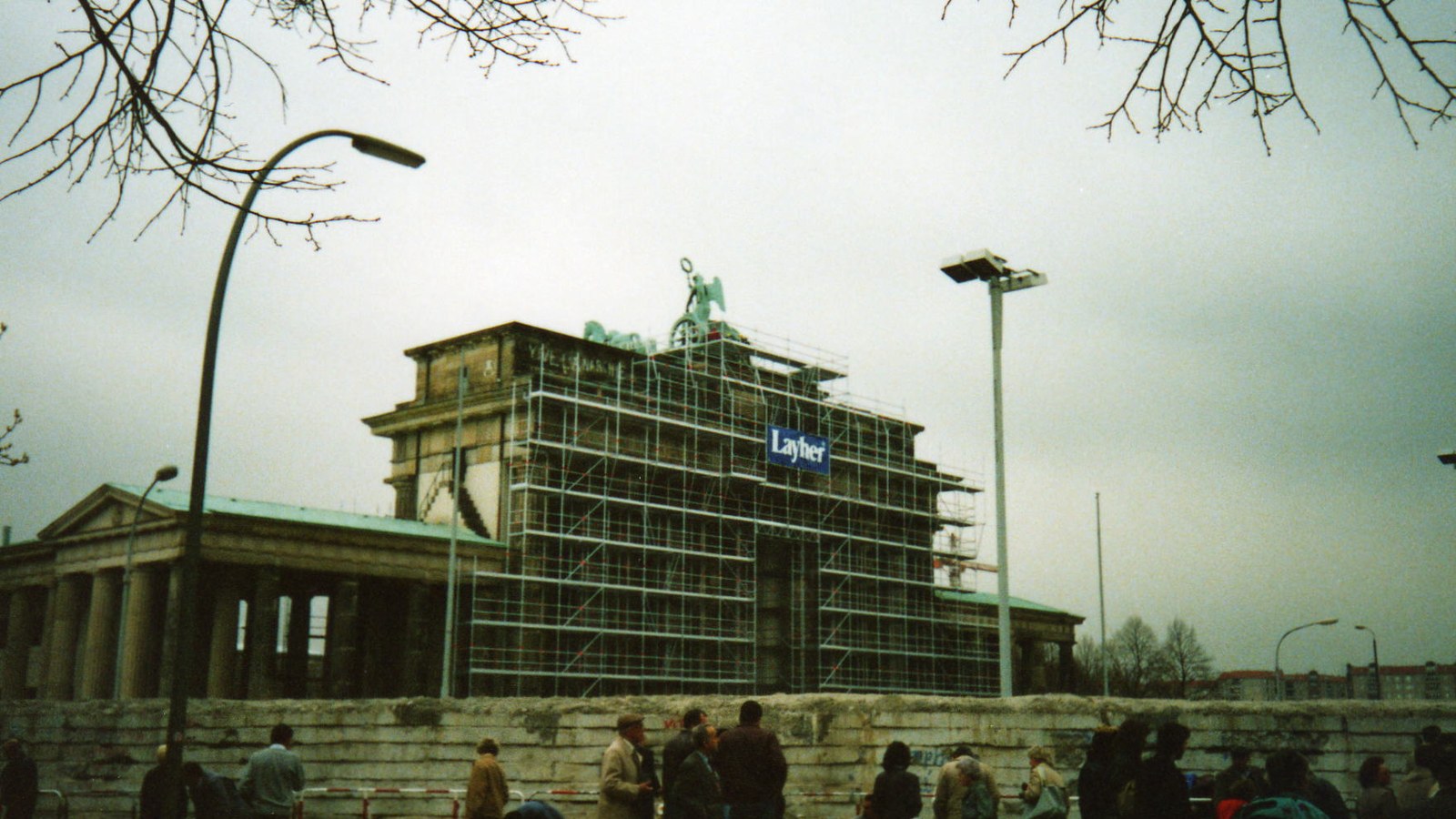 Brandenburg Gate, 1990