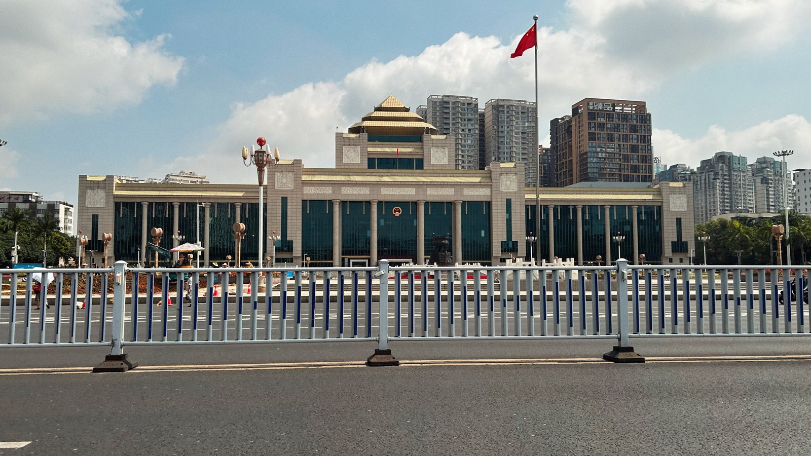 Xinhua: fost vicepreședinte CPPCC, „încălcări grave ale îndatoririlor”.
