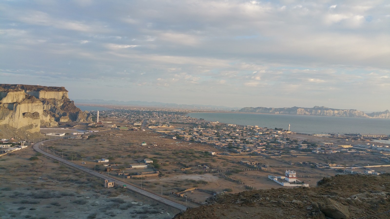Gwadar, Kech, Khuzdar, Washuk. Dawn, zece.