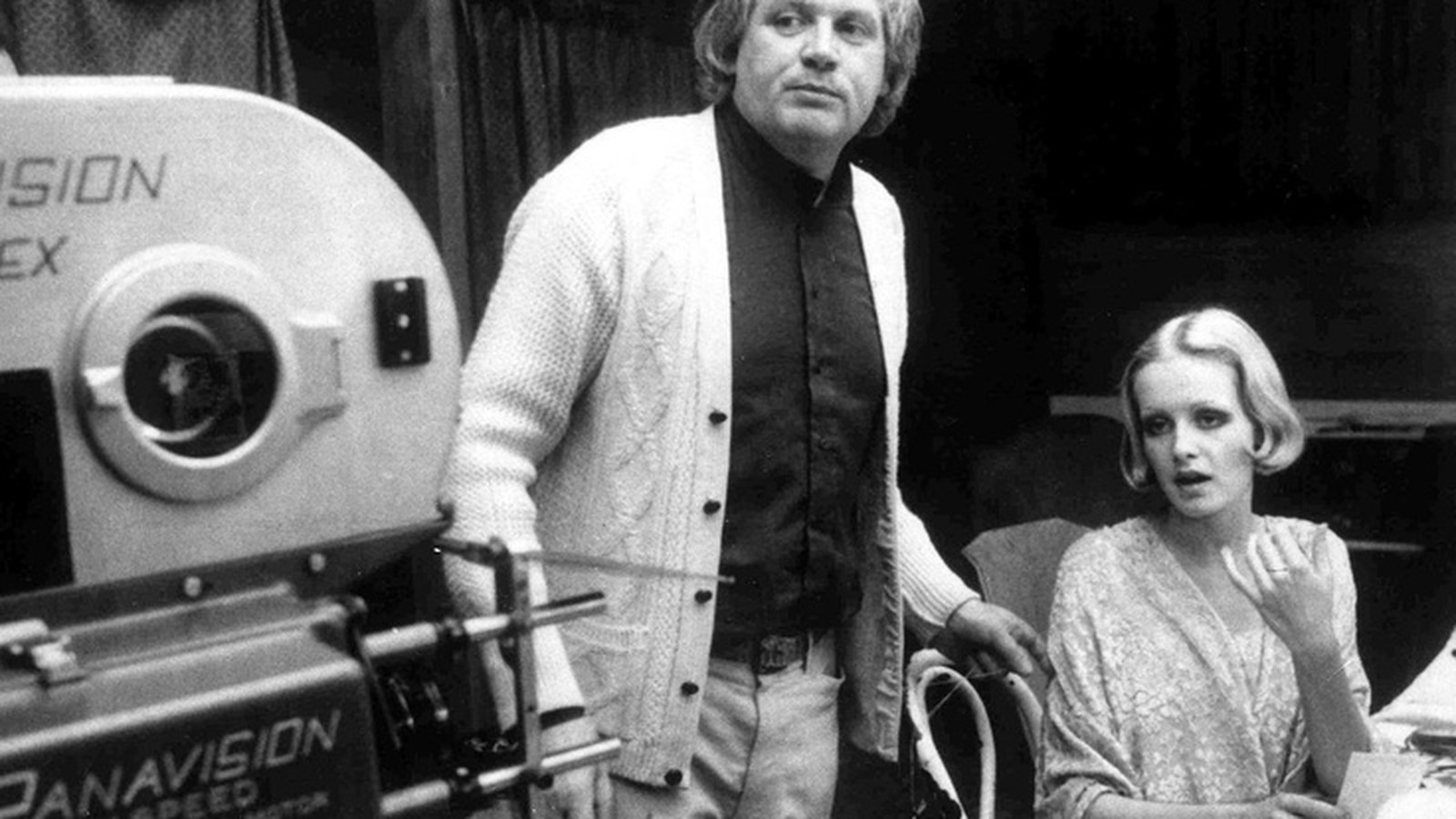 Twiggy cu Ken Russell pe platoul The Boy Friend; nu un editorial de modă din 1966