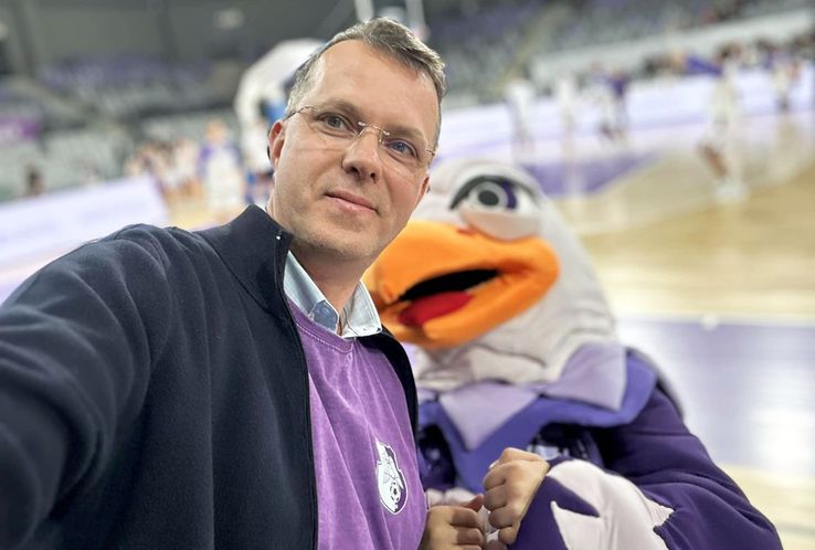 Moșteanu, lecții de democrație cu dublă măsură