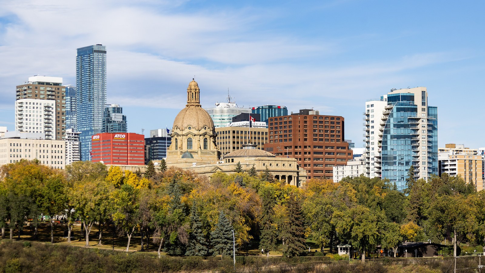 Marți, 20 octombrie 2026. NPR citează Elections Alberta: circa 77% „remain”; rezultatele oficiale, pe 29 octombrie.