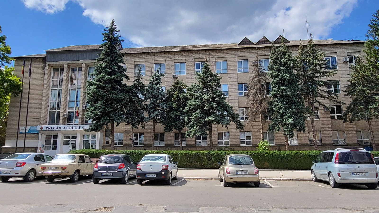 Demisie în iulie. Doar urgențele pe loc.