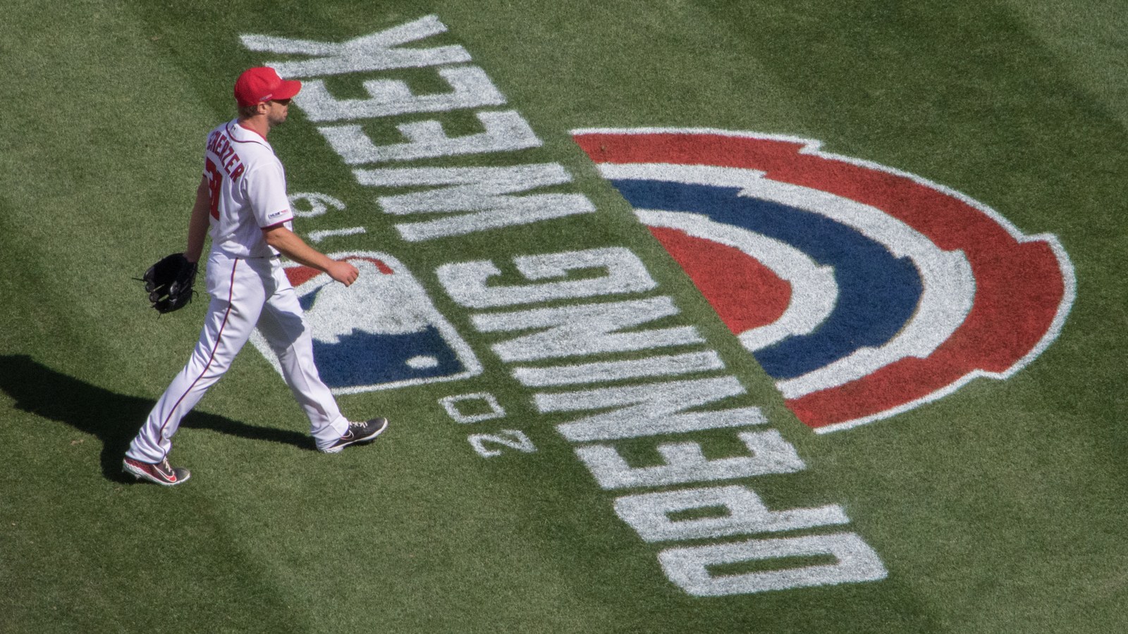 Max Scherzer, archive photograph (Washington, 2019), not from the 16 September 2026 game against Detroit