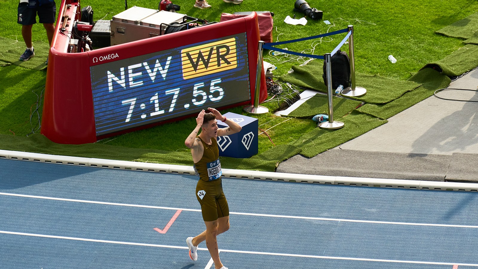 Jakob Ingebrigtsen după recordul mondial la 3.000 m, Silesia Diamond League, 25 august 2024. Fotografie de arhivă, nu di…